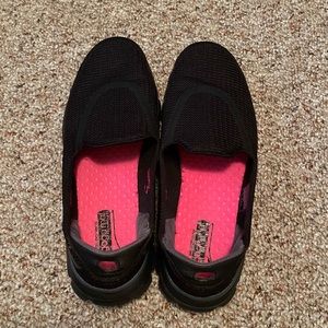 Black Sketchers GoWalk 3 size 8.5